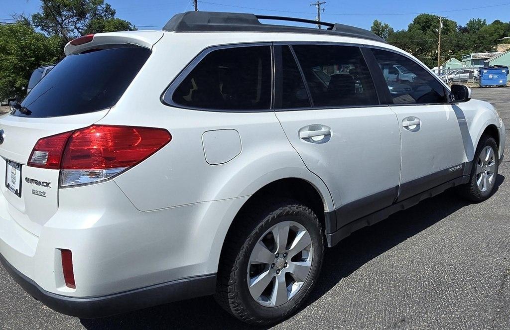 Subaru Outback  2012