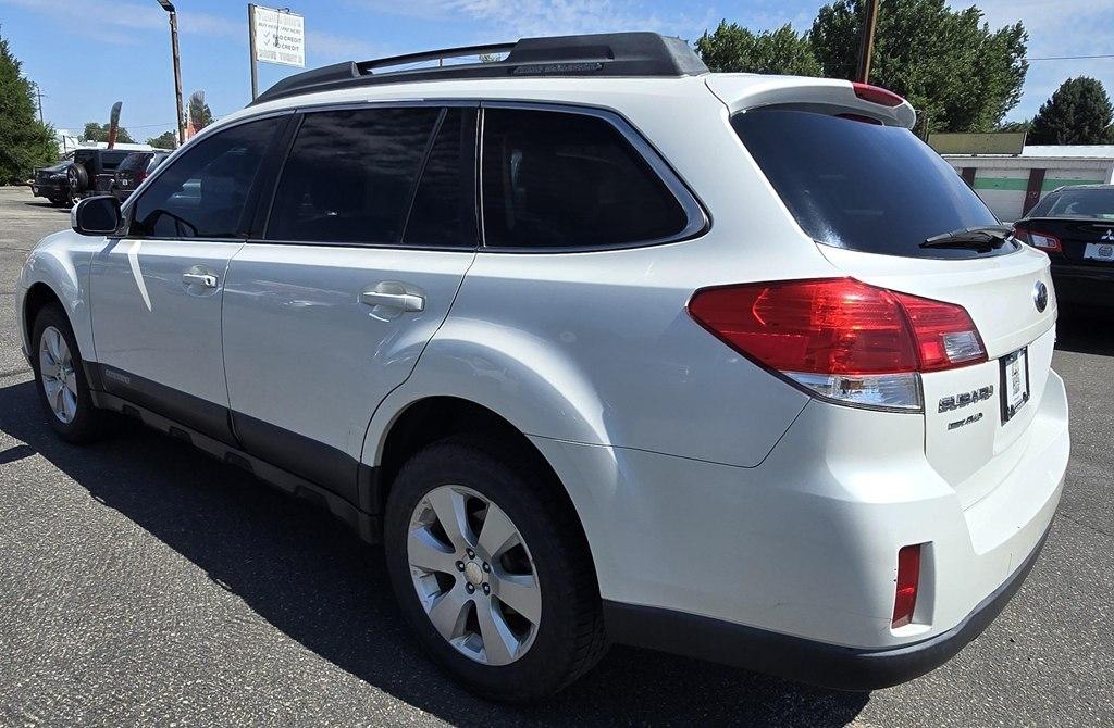 Subaru Outback  2012