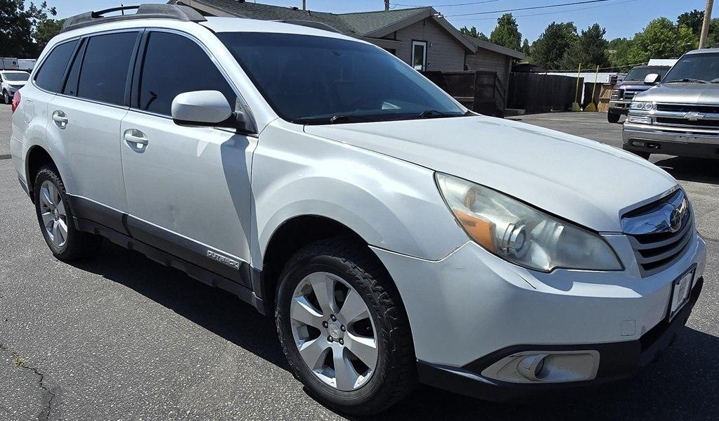 Subaru Outback  2012