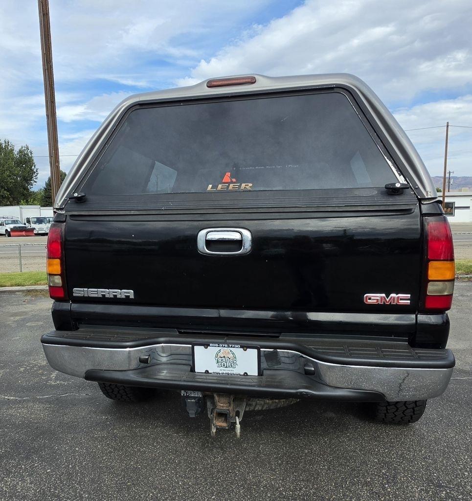 GMC Sierra 2500HD  2004