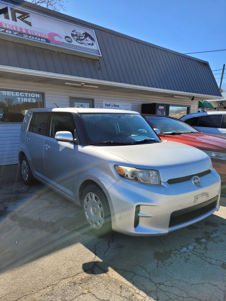 2012 Scion xB Base
