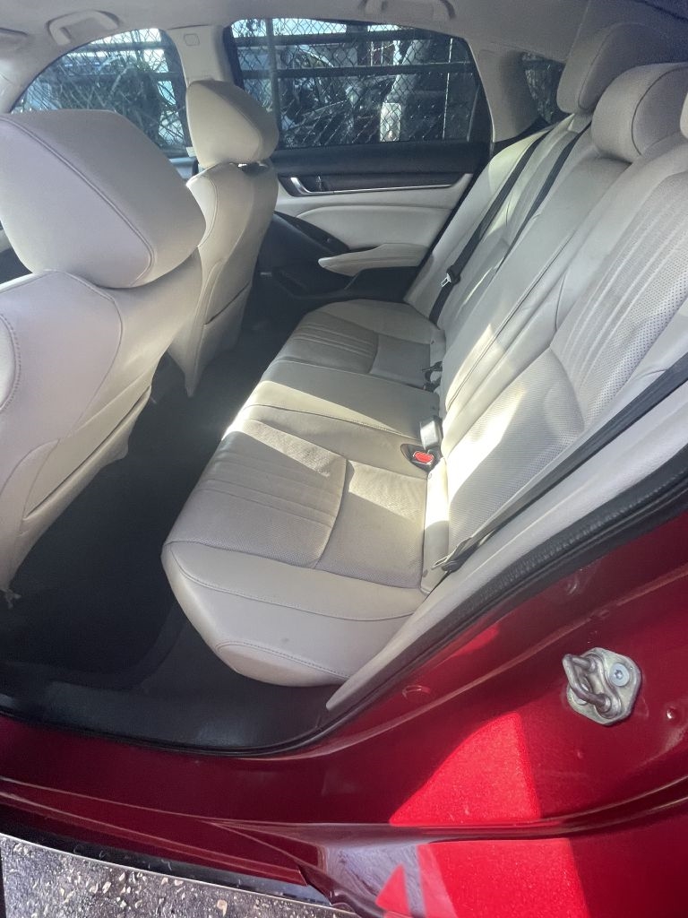 Honda Accord Touring CVT 2018 Honda Accord Touring CVT 2018