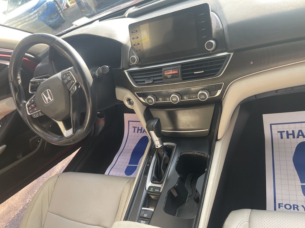 Honda Accord Touring CVT 2018 Honda Accord Touring CVT 2018
