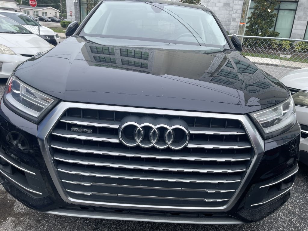 Audi Q7 3.0 Premium Plus quattro 2018 Audi Q7 3.0 Premium Plus quattro 2018