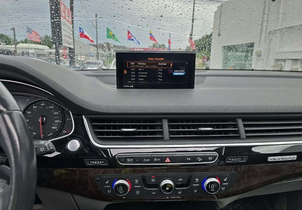 Audi Q7 3.0 Premium Plus quattro 2018 Audi Q7 3.0 Premium Plus quattro 2018