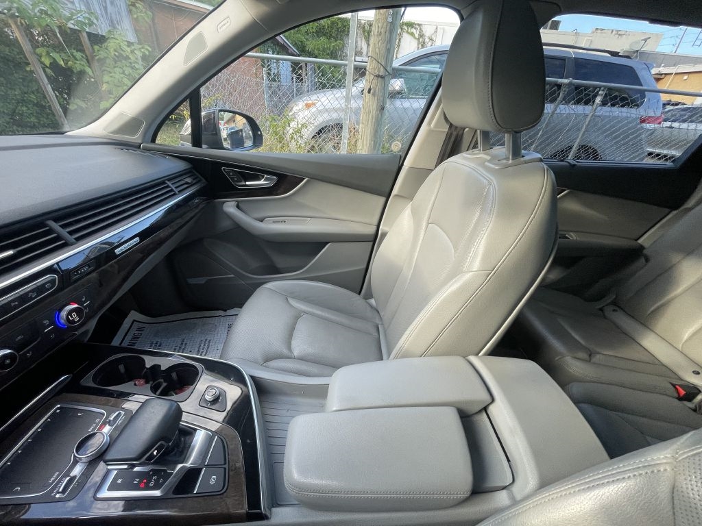 Audi Q7 3.0 Premium Plus quattro 2018 Audi Q7 3.0 Premium Plus quattro 2018