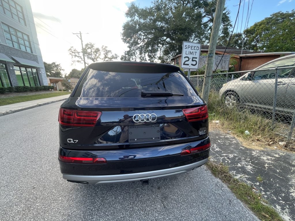 Audi Q7 3.0 Premium Plus quattro 2018 Audi Q7 3.0 Premium Plus quattro 2018