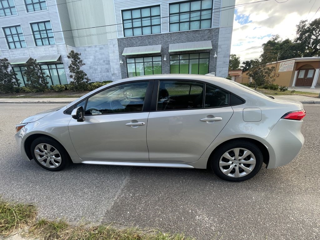 Toyota Corolla LE 2021 Toyota Corolla LE 2021