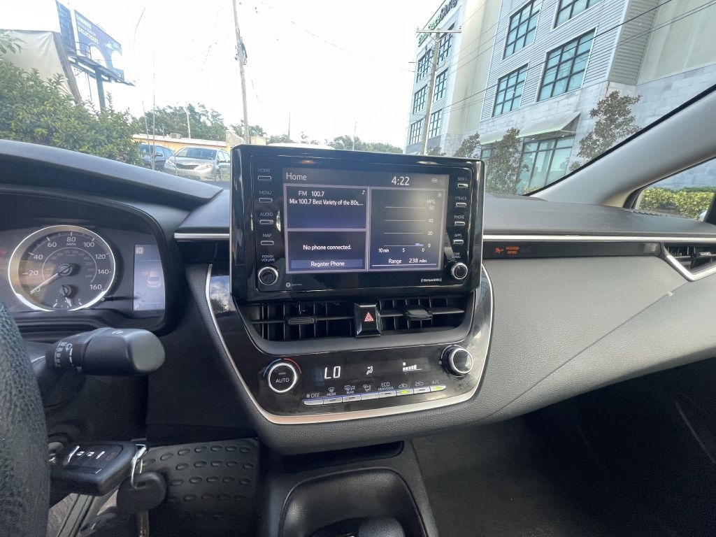 Toyota Corolla LE 2021 Toyota Corolla LE 2021