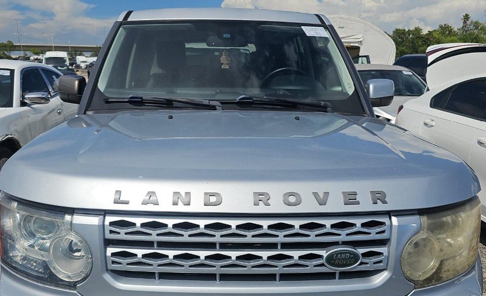 Land Rover LR4 HSE 2011 Land Rover LR4 HSE 2011