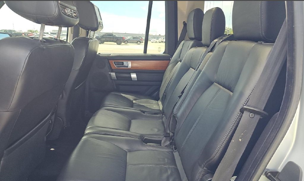 Land Rover LR4 HSE 2011 Land Rover LR4 HSE 2011