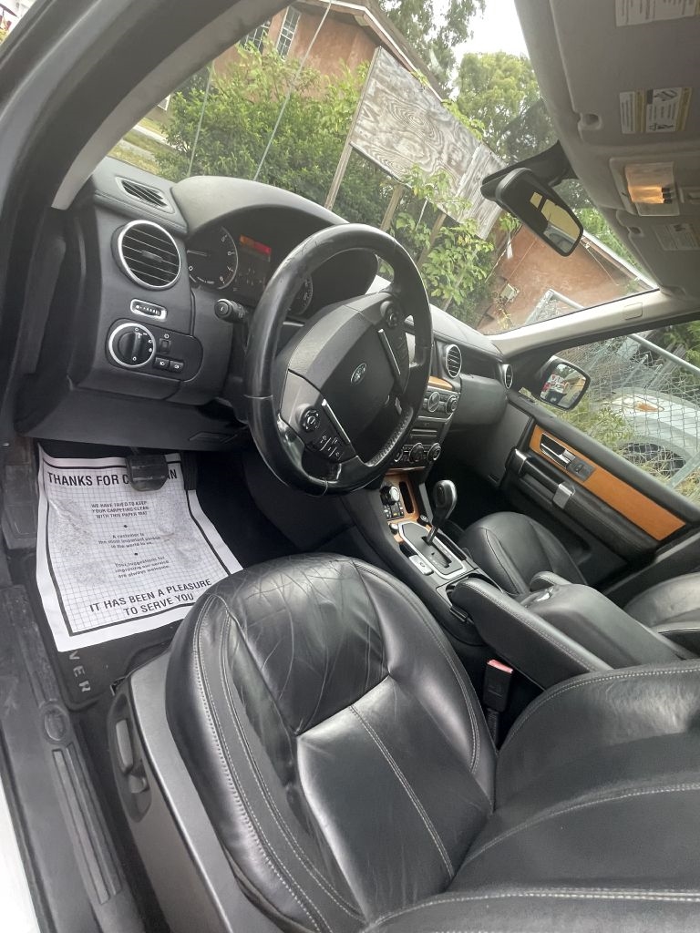 Land Rover LR4 HSE 2011