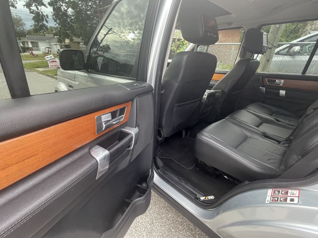 Land Rover LR4 HSE 2011