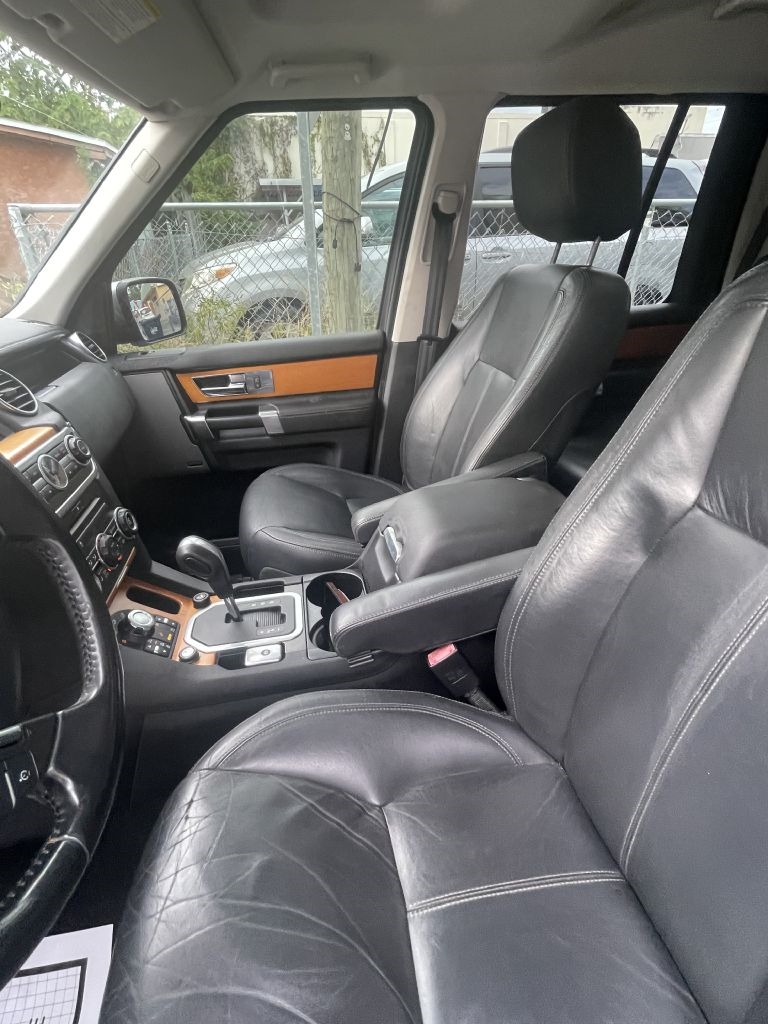 Land Rover LR4 HSE 2011