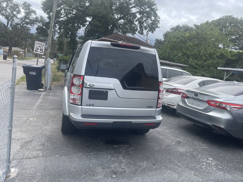 Land Rover LR4 HSE 2011