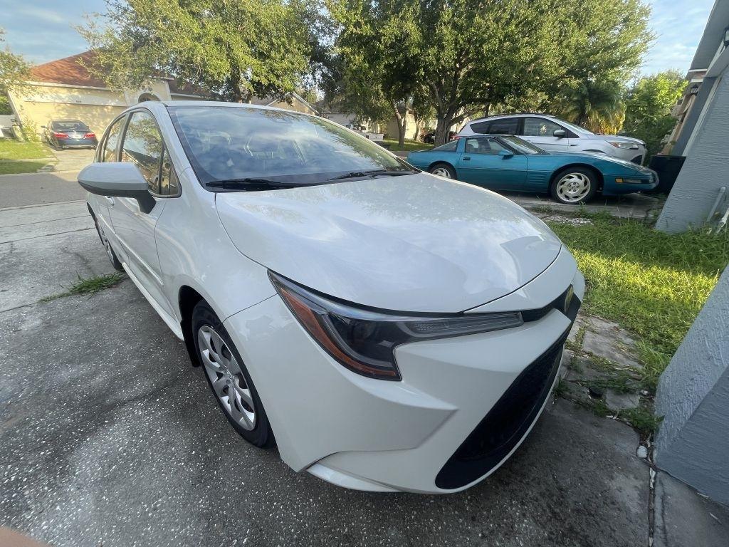 Toyota Corolla LE 2021