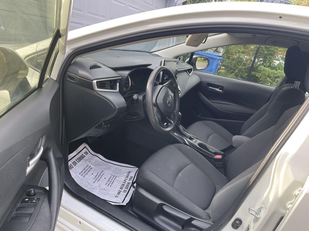 Toyota Corolla LE 2021