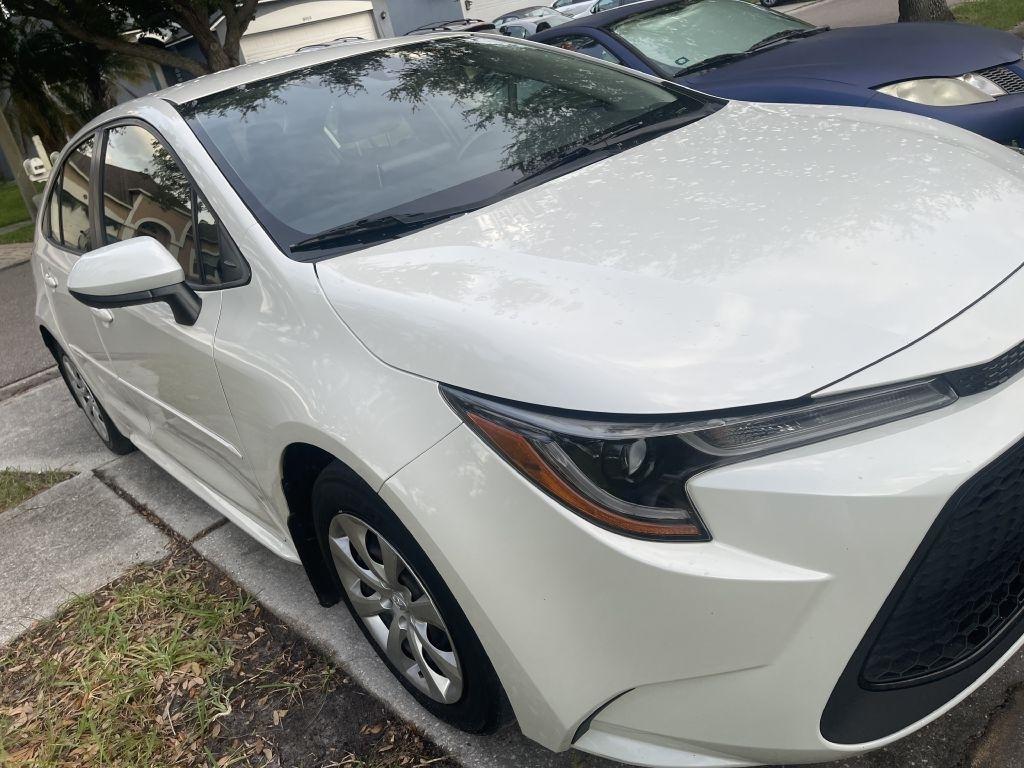 Toyota Corolla LE 2021