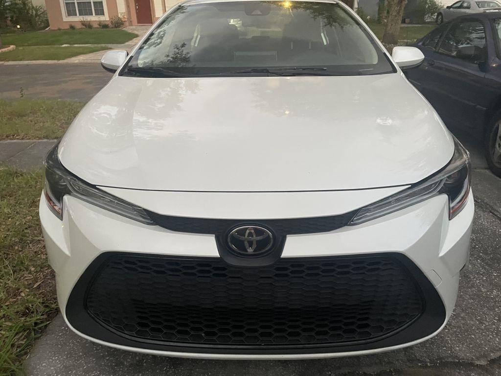 Toyota Corolla LE 2021