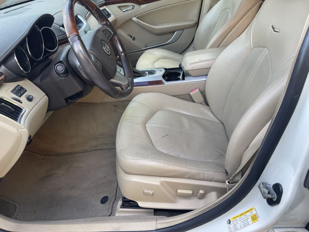 Cadillac CTS Luxury AWD 2012