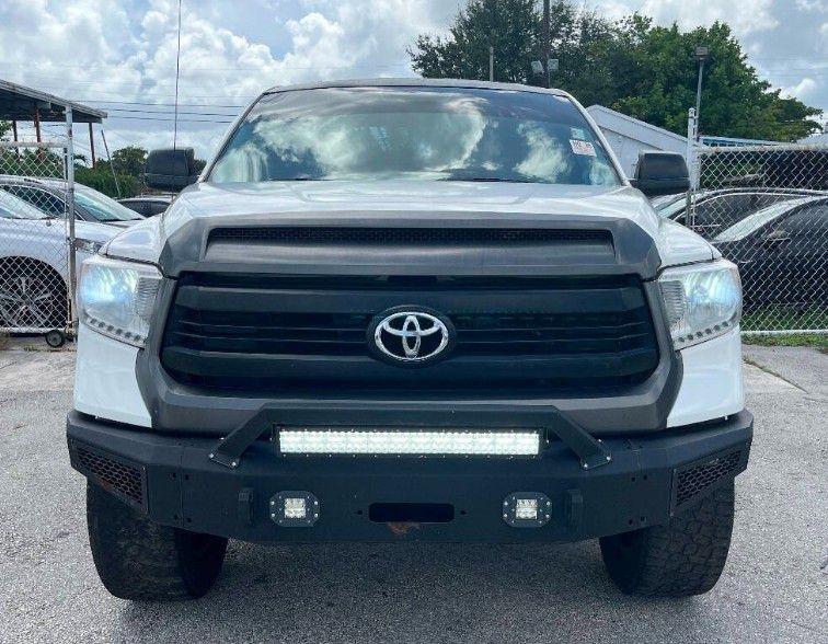 Toyota Tundra SR5 4.6L V8 Double Cab 2WD 2016