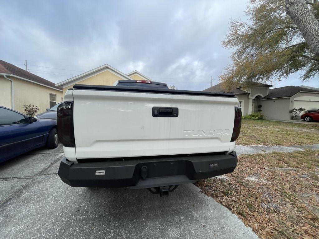 Toyota Tundra SR5 4.6L V8 Double Cab 2WD 2016