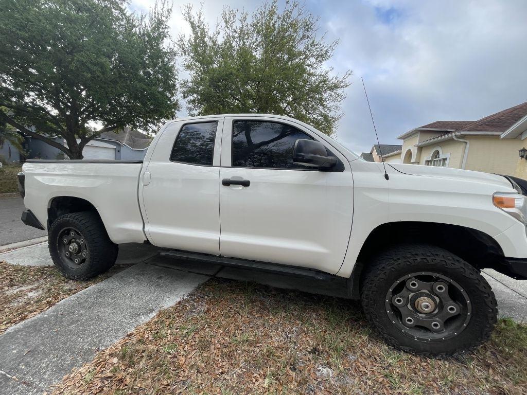 Toyota Tundra SR5 4.6L V8 Double Cab 2WD 2016