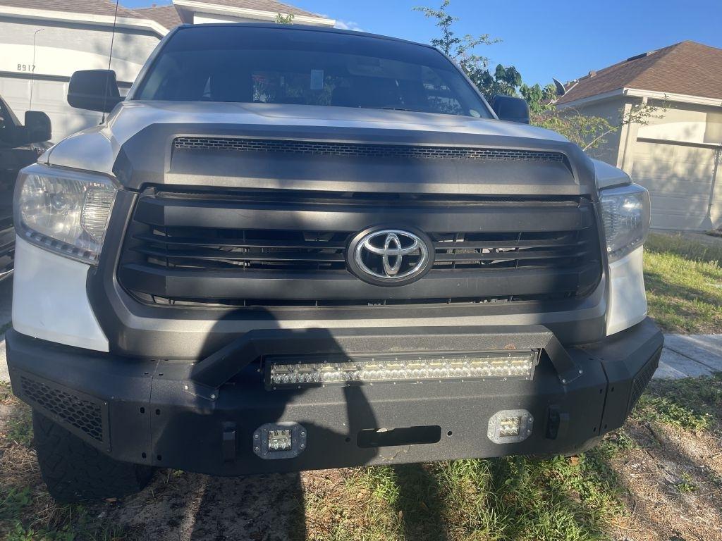 Toyota Tundra SR5 4.6L V8 Double Cab 2WD 2016