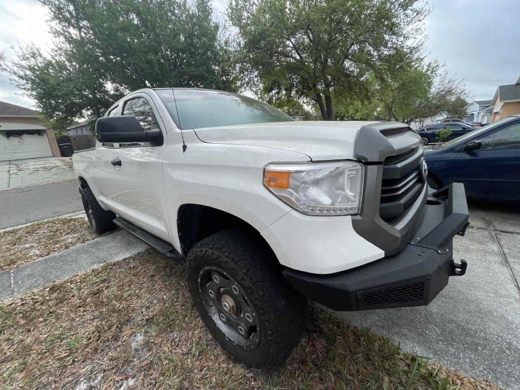 Toyota Tundra SR5 4.6L V8 Double Cab 2WD 2016