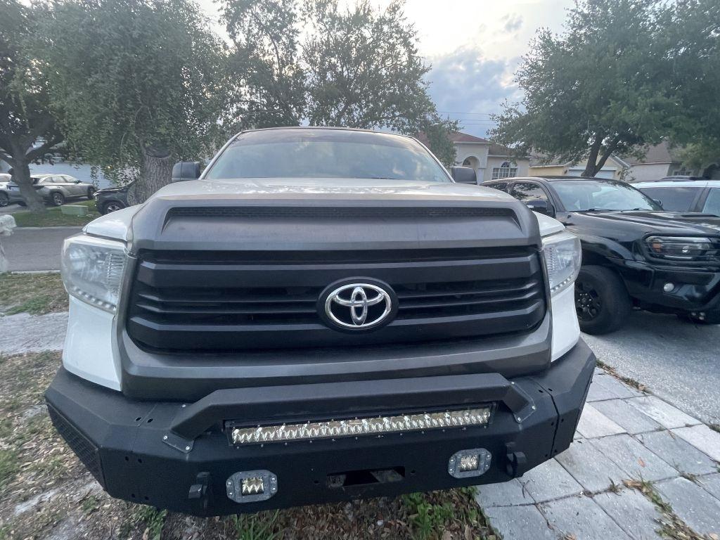 Toyota Tundra SR5 4.6L V8 Double Cab 2WD 2016