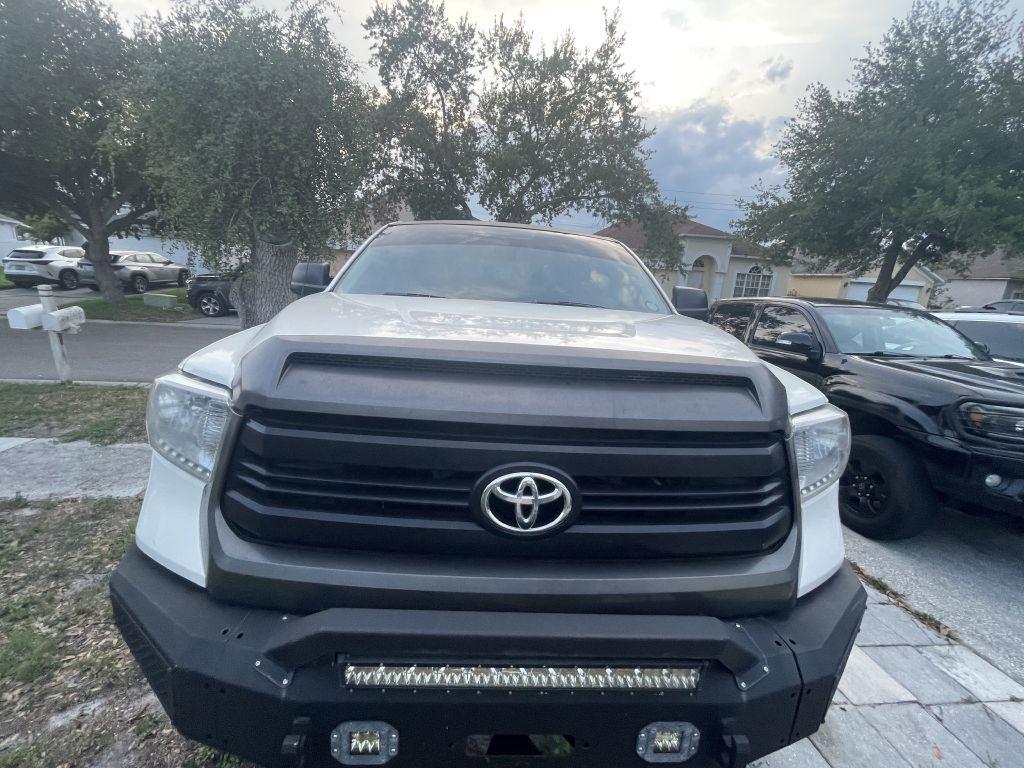 Toyota Tundra SR5 4.6L V8 Double Cab 2WD 2016