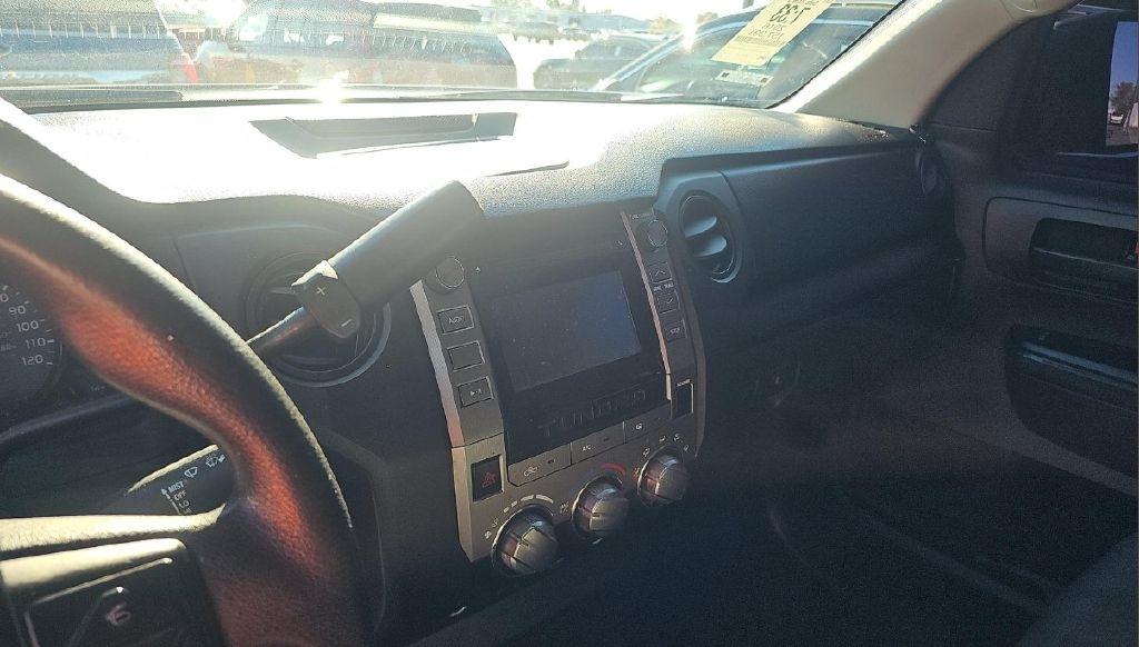 Toyota Tundra SR5 4.6L V8 Double Cab 2WD 2016