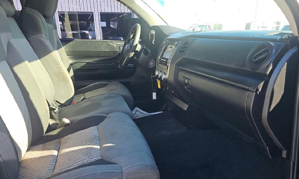 Toyota Tundra SR5 4.6L V8 Double Cab 2WD 2016