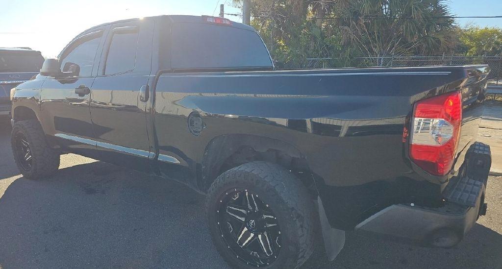 Toyota Tundra SR5 4.6L V8 Double Cab 2WD 2016