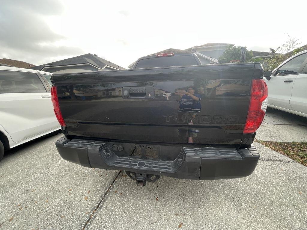 Toyota Tundra SR5 4.6L V8 Double Cab 2WD 2016