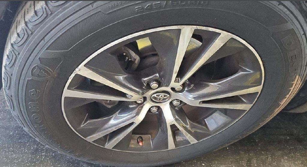 Toyota Highlander LE FWD I4 2018