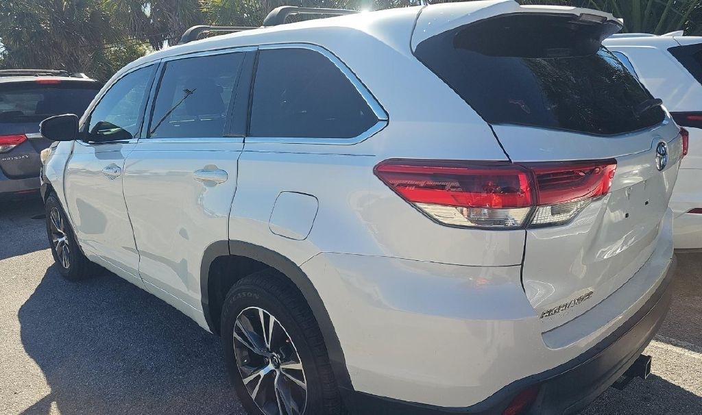 Toyota Highlander LE FWD I4 2018
