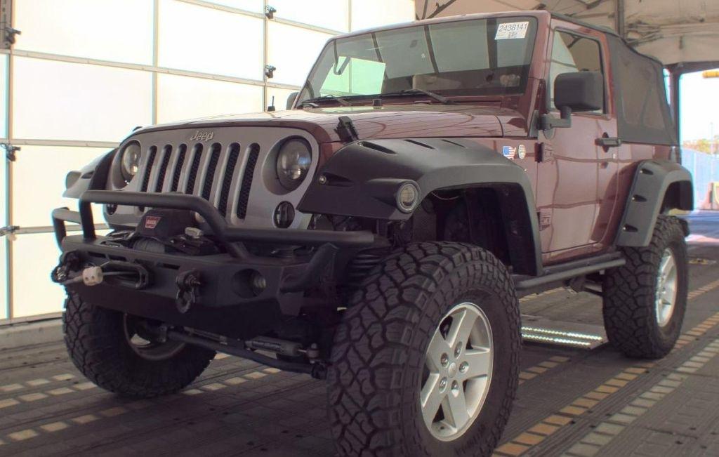 Jeep Wrangler Sport 4WD 2010