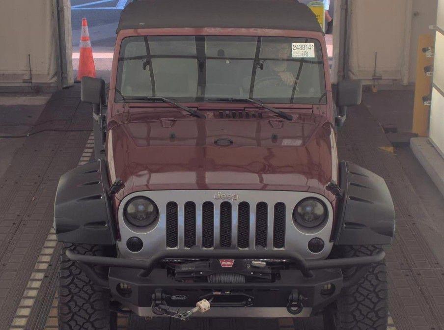 Jeep Wrangler Sport 4WD 2010