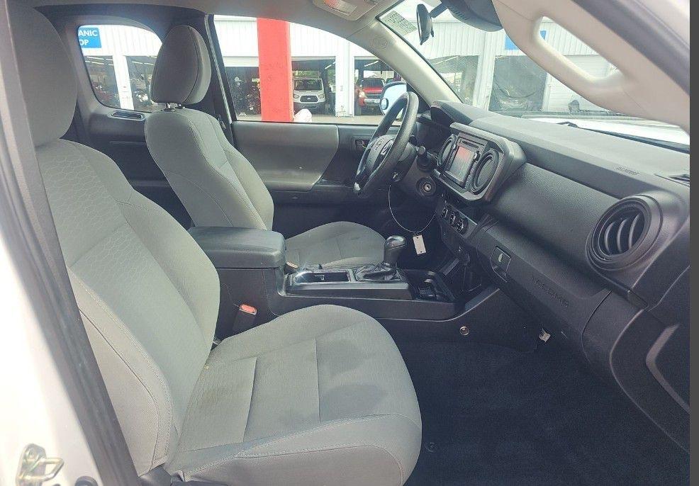 Toyota Tacoma SR5 Access Cab I4 6AT 2WD 2018