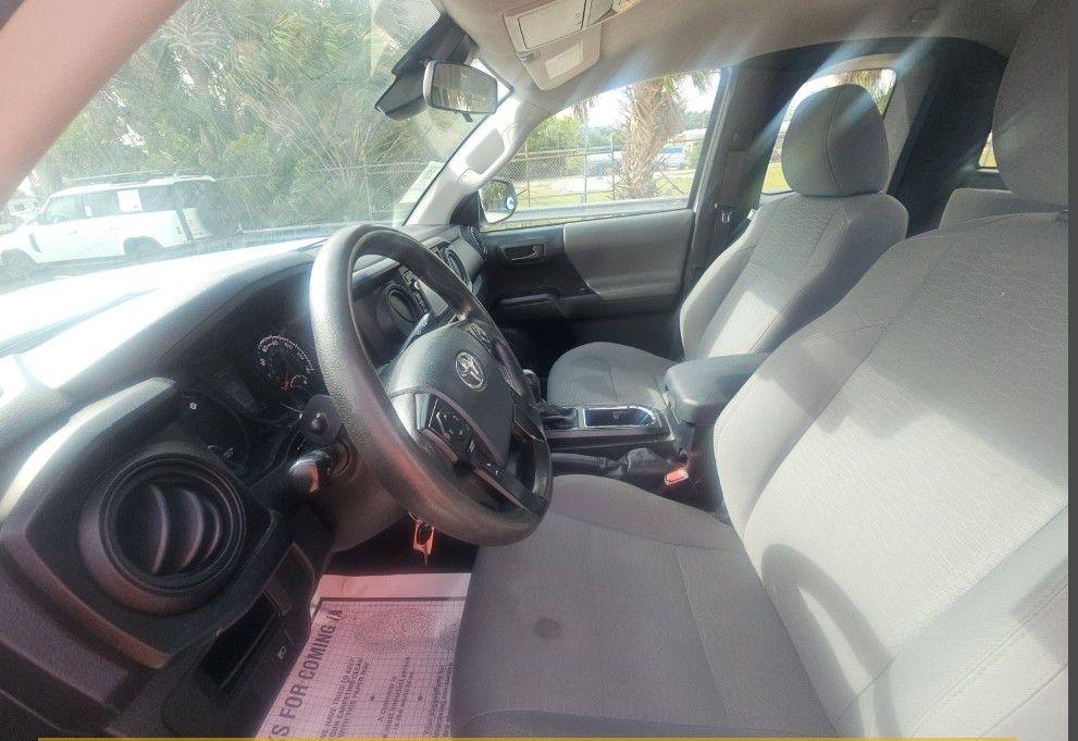 Toyota Tacoma SR5 Access Cab I4 6AT 2WD 2018