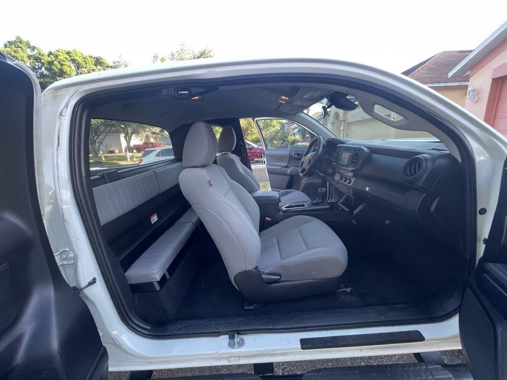 Toyota Tacoma SR5 Access Cab I4 6AT 2WD 2018