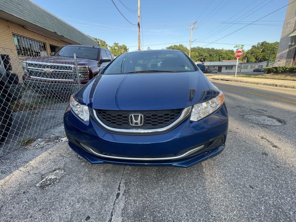 Honda Civic LX Sedan 5-Speed AT 2013