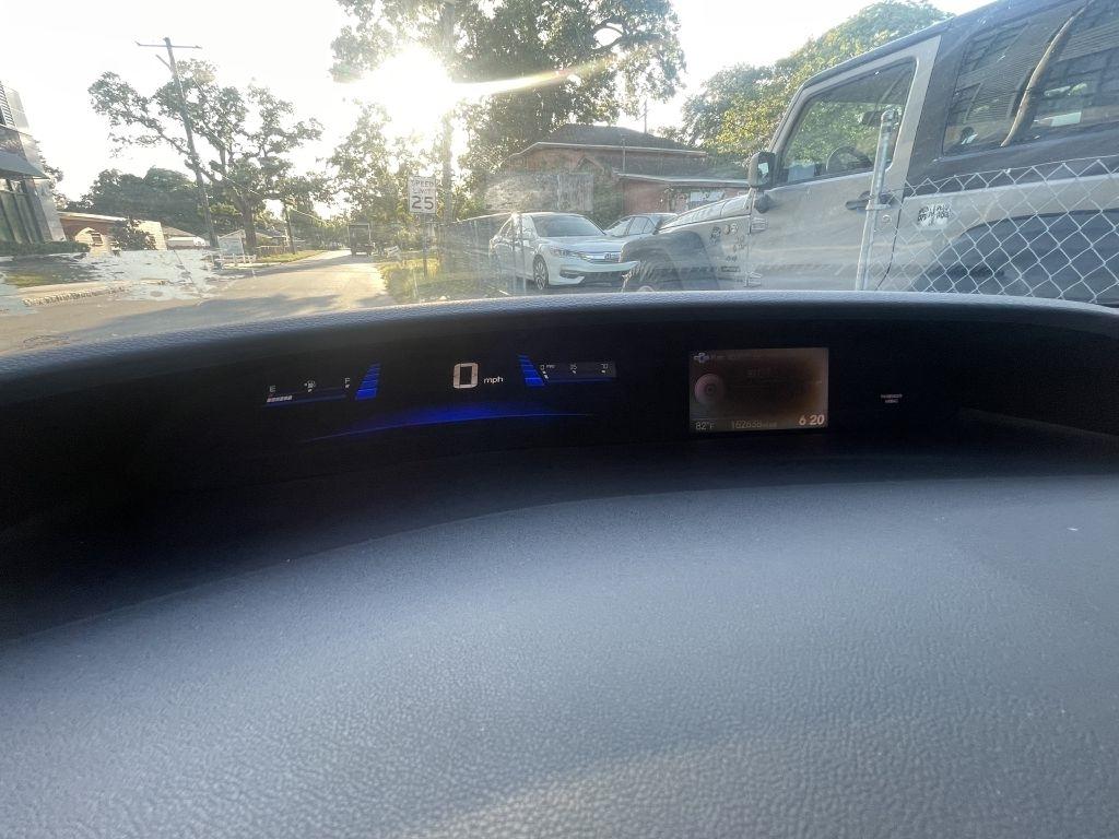 Honda Civic LX Sedan 5-Speed AT 2013