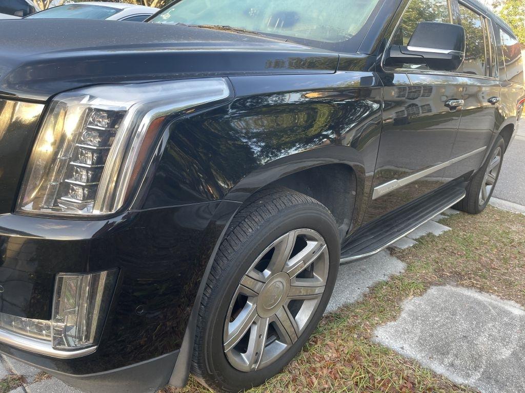 Cadillac Escalade ESV 2WD Luxury 2020