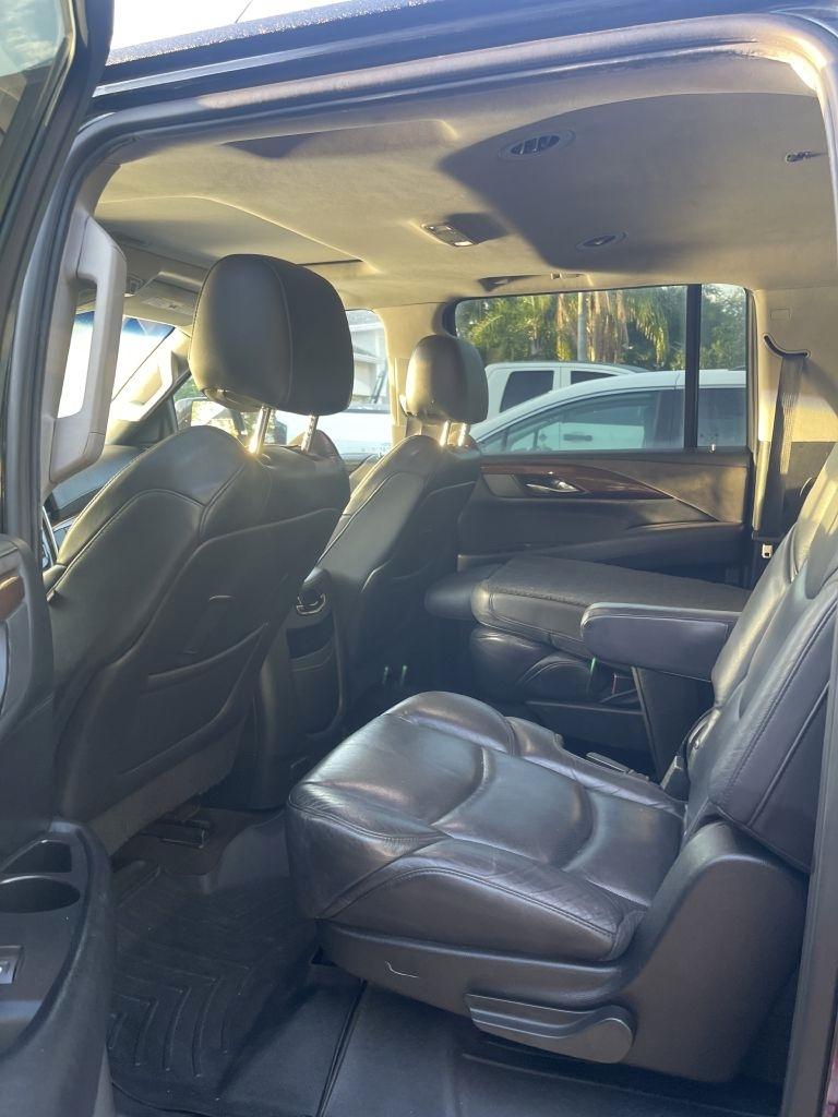 Cadillac Escalade ESV 2WD Luxury 2020