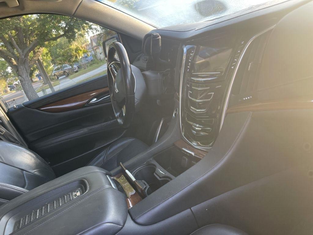 Cadillac Escalade ESV 2WD Luxury 2020