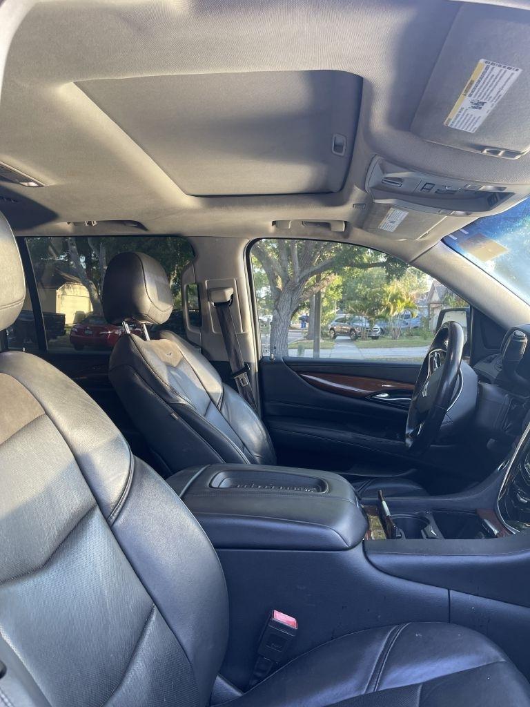 Cadillac Escalade ESV 2WD Luxury 2020