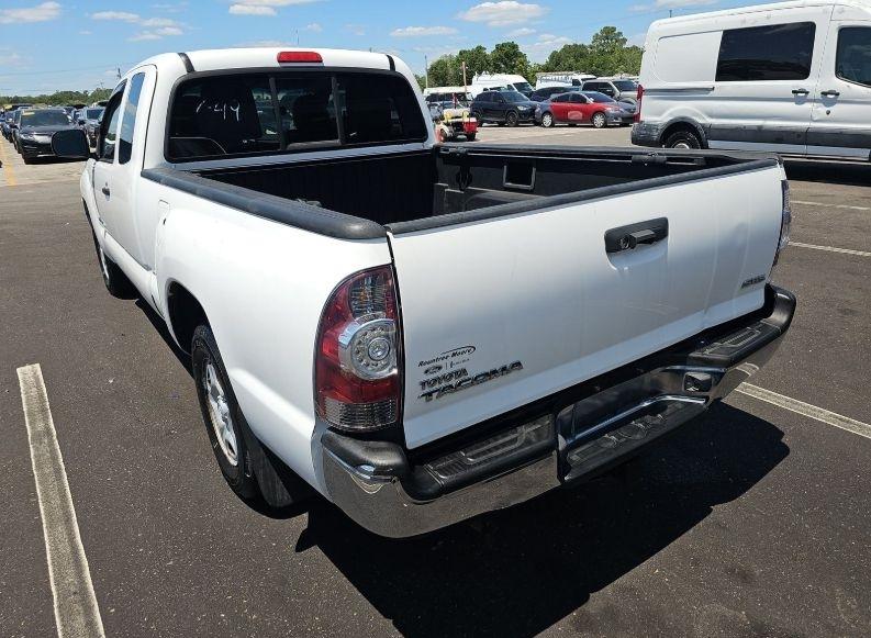 Toyota Tacoma Access Cab 2WD 2011