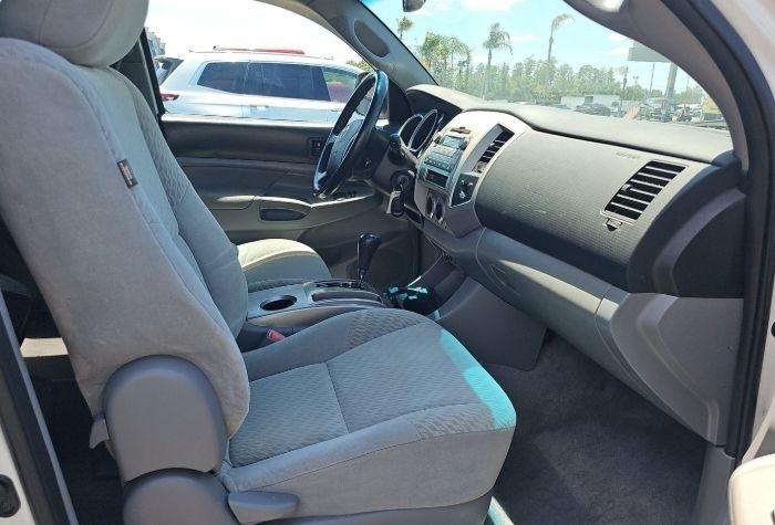 Toyota Tacoma Access Cab 2WD 2011